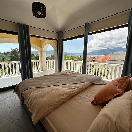Vila Danica Tivat Lägenhet Exteriör bild