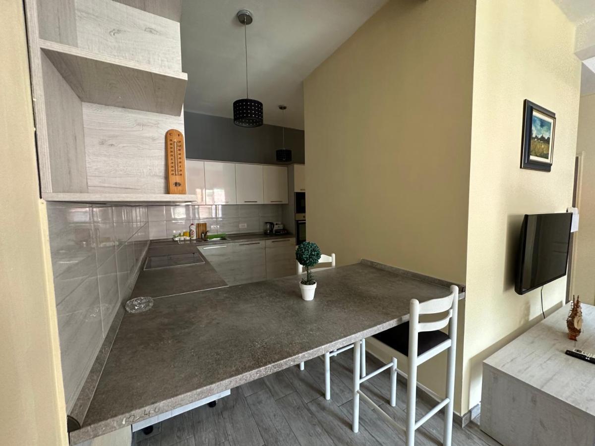 Vila Danica Tivat Lägenhet Exteriör bild