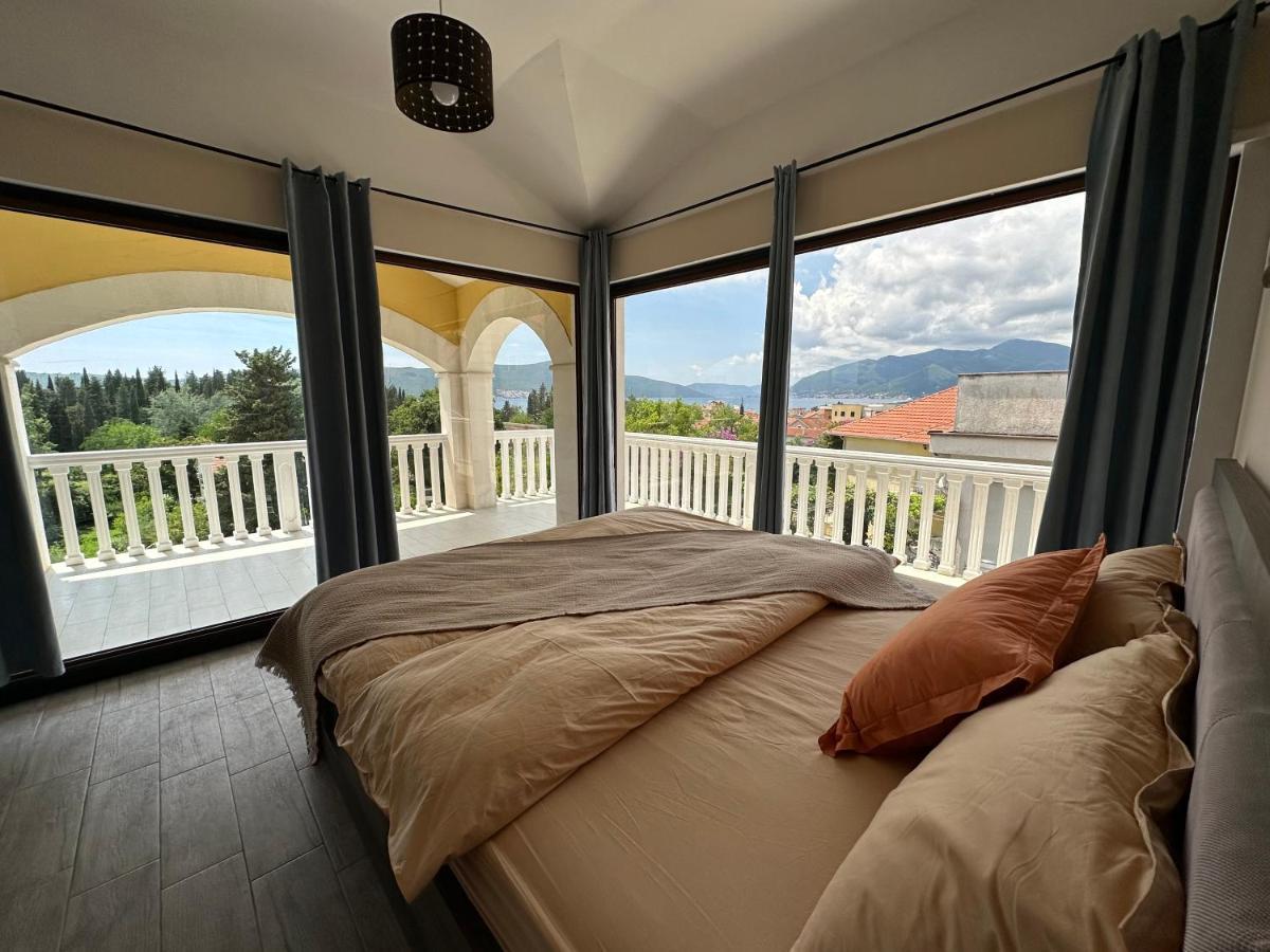 Vila Danica Tivat Lägenhet Exteriör bild