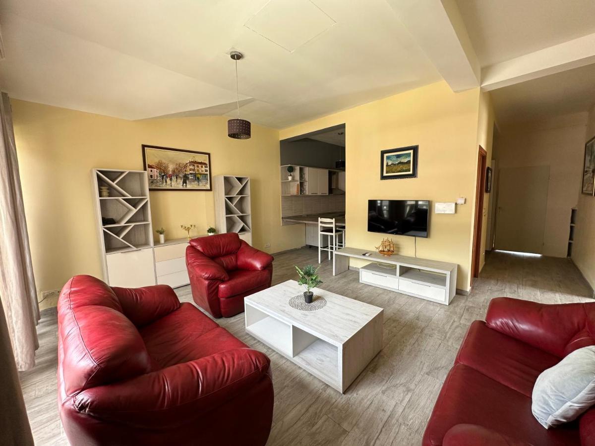 Vila Danica Tivat Lägenhet Exteriör bild