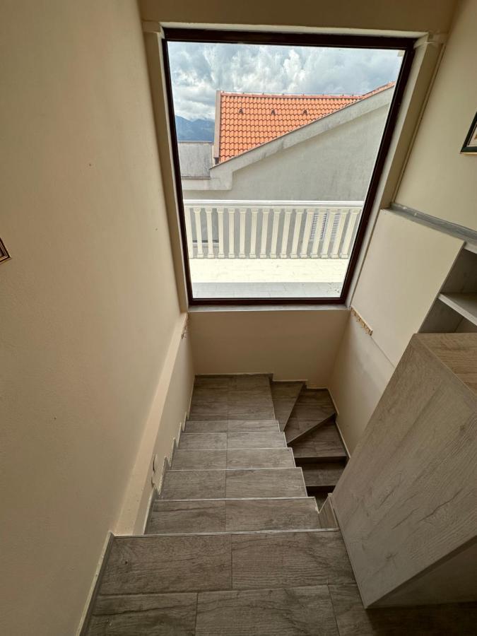 Vila Danica Tivat Lägenhet Exteriör bild