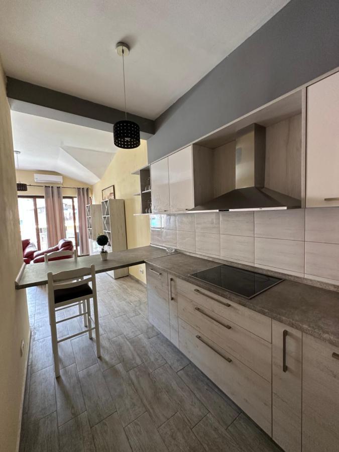 Vila Danica Tivat Lägenhet Exteriör bild