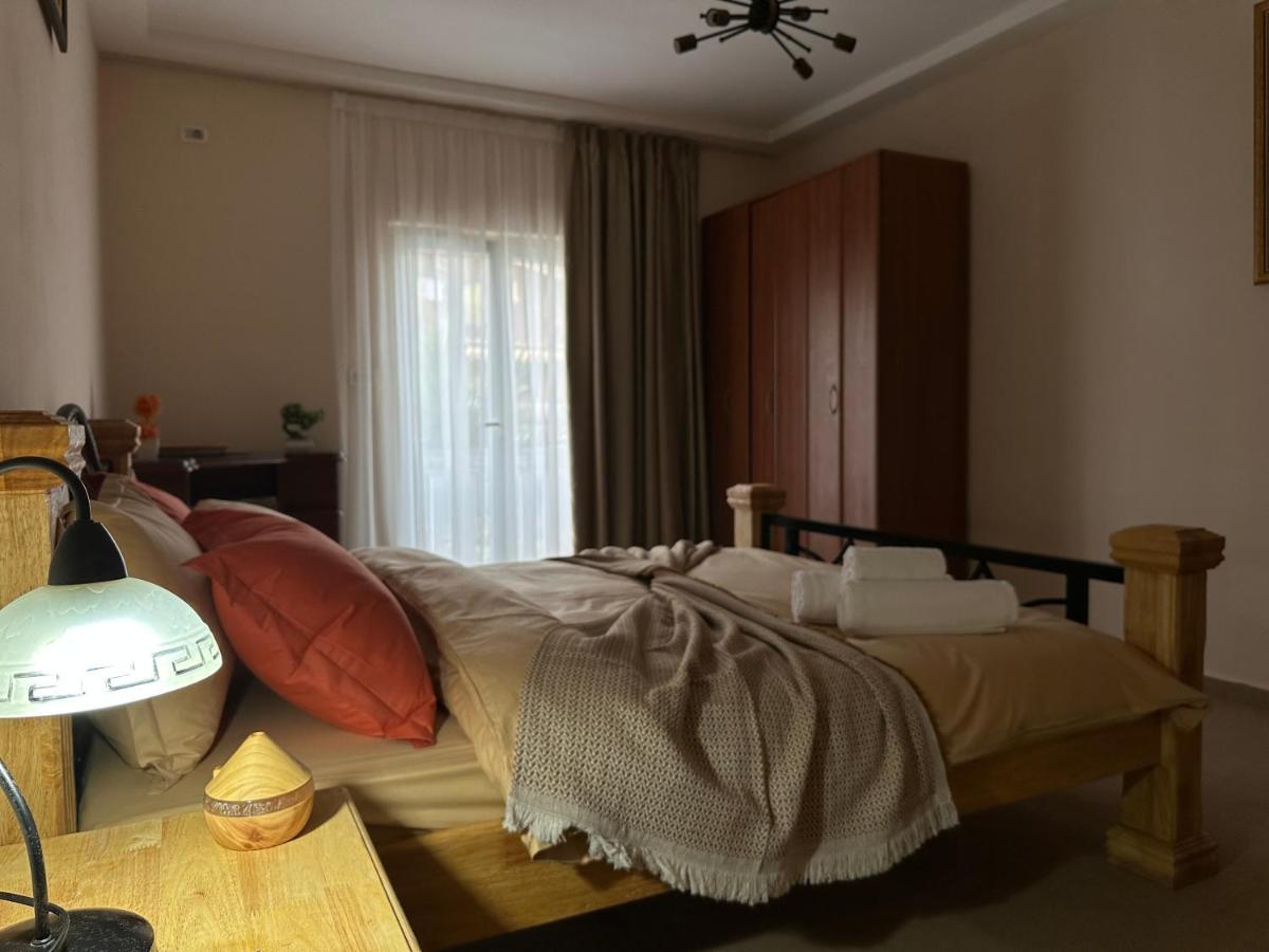 Vila Danica Tivat Lägenhet Exteriör bild
