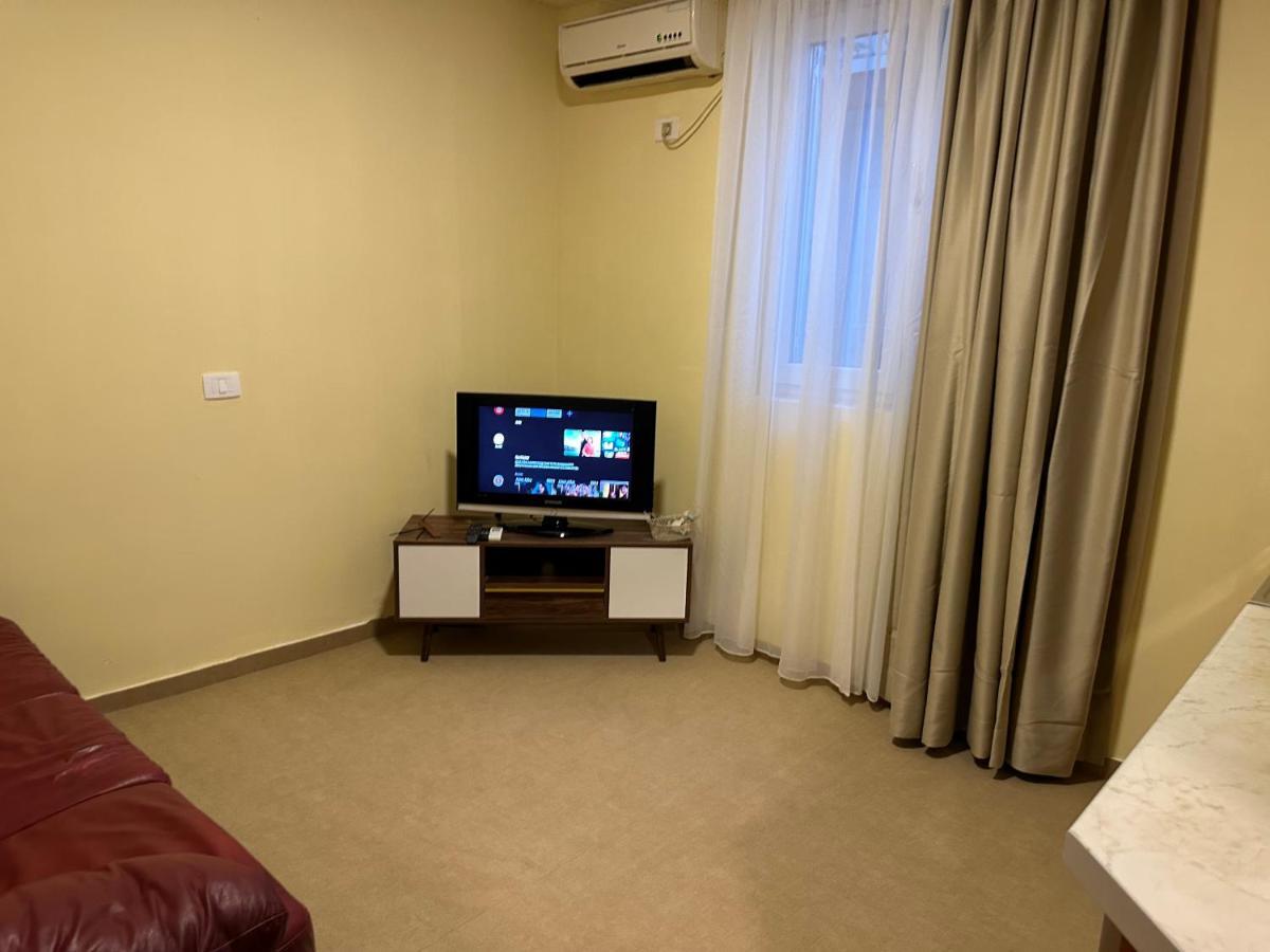 Vila Danica Tivat Lägenhet Exteriör bild