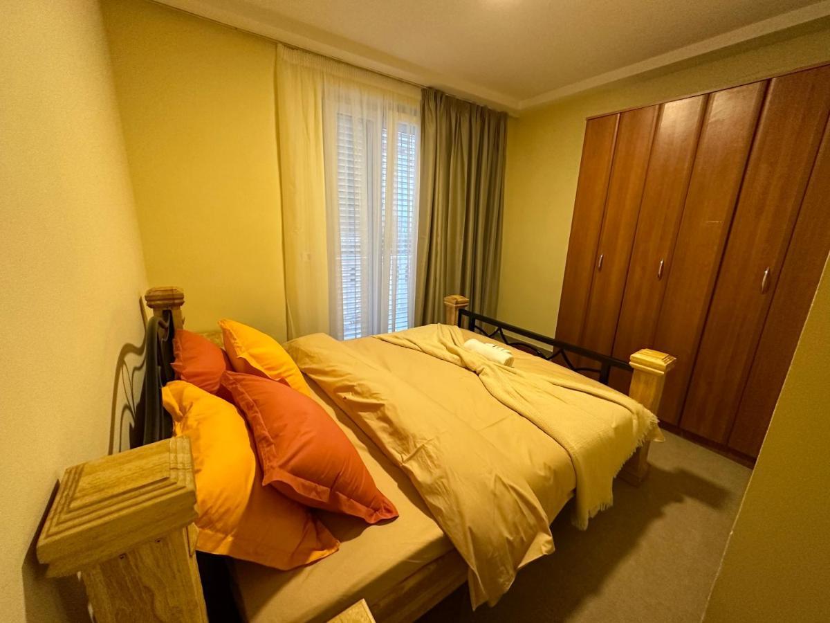 Vila Danica Tivat Lägenhet Exteriör bild